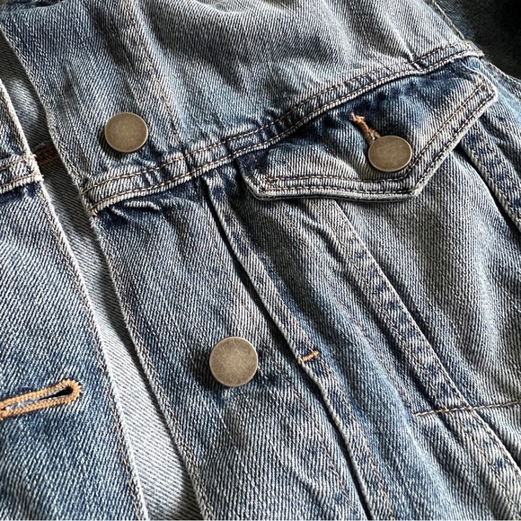 ASOS Oversized Denim Jacket - Picture 3 of 6